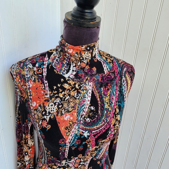 Free People Mock Neck Open Back Balloon Sleeve All Dolled Up Mini Dress Sz XS - Picture 14 of 16